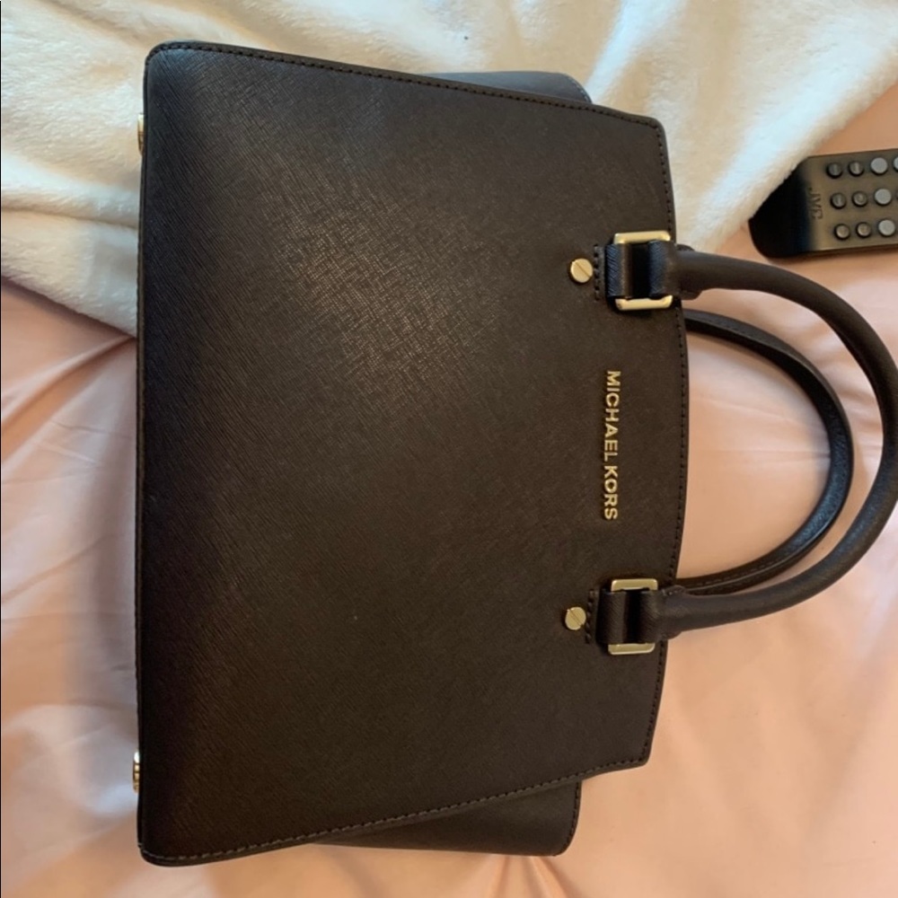 Michael kors pocketbook
